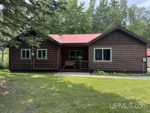 14115 N Ellen, Grand Marais, MI 49839