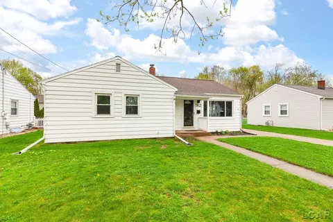 962 Vine, Adrian, MI 49221