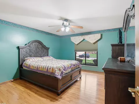 Bedroom - 47431 Kathleen, Macomb, MI 48044 photo 1 of 3