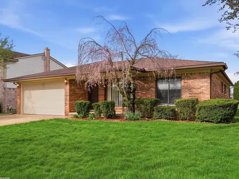 Exterior - 47431 Kathleen, Macomb, MI 48044 photo 3 of 11