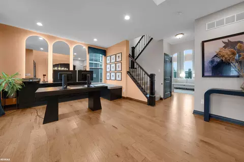 Entry Way - 55553 Morgan, Macomb, MI 48042 photo 4 of 6