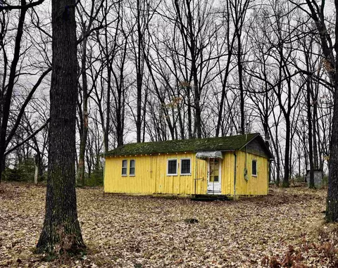 304 Robert, Harrison, MI 48625