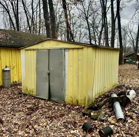Exterior - 304 Robert, Harrison, MI 48625 photo 1 of 3