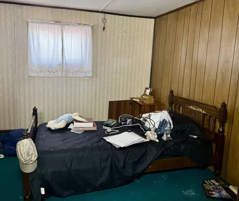 Bedroom - 304 Burns, Harrison, MI 48625 photo 1 of 1