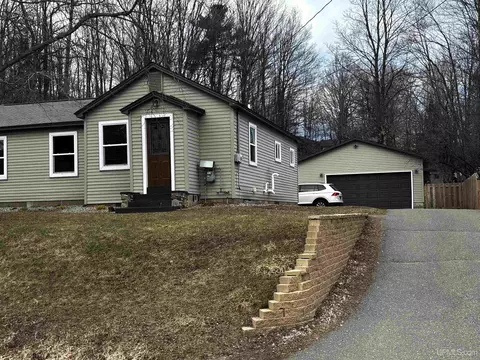 2162 Bancroft, Marquette, MI 49855