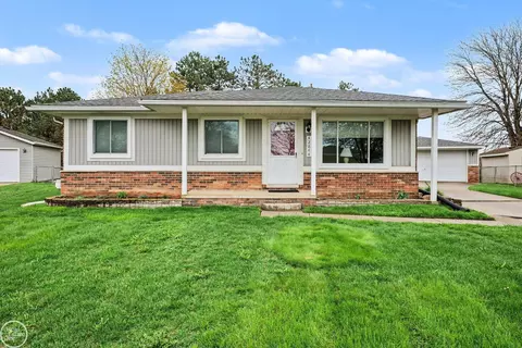 42844 Wrobel, Clinton Township, MI 48038