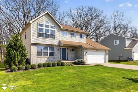 4469 Meadowlane, Burton, MI 48519