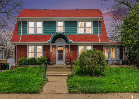 304 Chestnut, Wyandotte, MI 48192