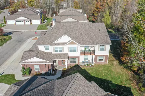 895 Watercress, Fenton, MI 48430