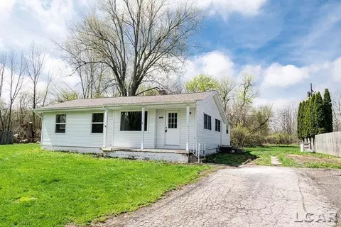 2369 Linden, Adrian, MI 49221
