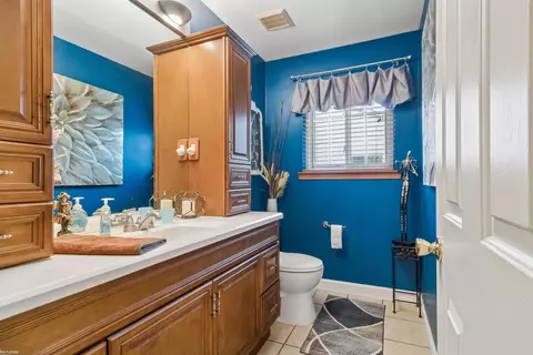 Bath - 22480 Clearwater, Macomb, MI 48044 photo 1 of 5