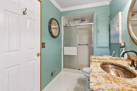 Bath - 22480 Clearwater, Macomb, MI 48044 photo 3 of 5