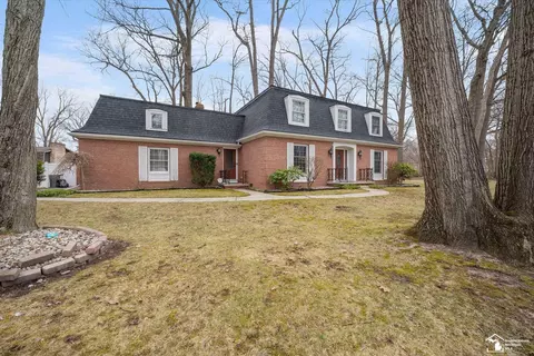 1950 Brookwood, Temperance, MI 48182