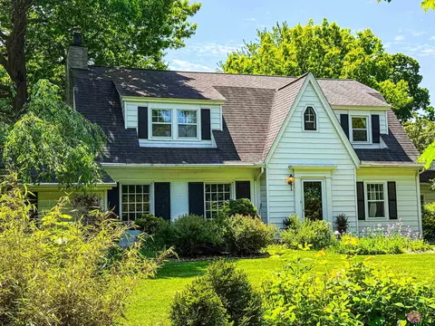 2160 Center, Bay City, MI 48708