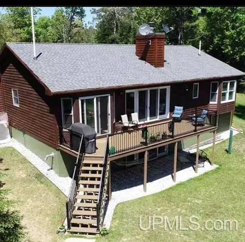 4681 Michibay # W, Manistique, MI 49854