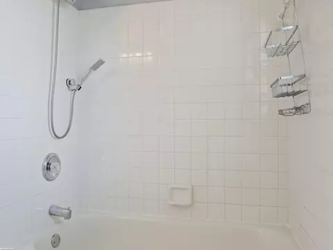 Bath - 17857 Nick, Macomb, MI 48044 photo 6 of 6