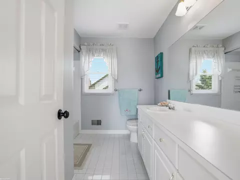 Bath - 17857 Nick, Macomb, MI 48044 photo 5 of 6