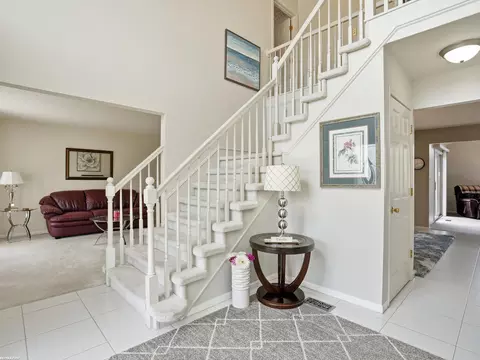 Entry Way - 17857 Nick, Macomb, MI 48044 photo 2 of 6