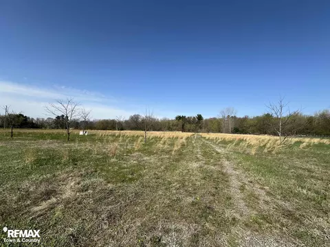 9077 Westfield, Flushing, MI 48433 photo 7