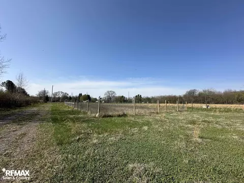 9077 Westfield, Flushing, MI 48433 photo 6