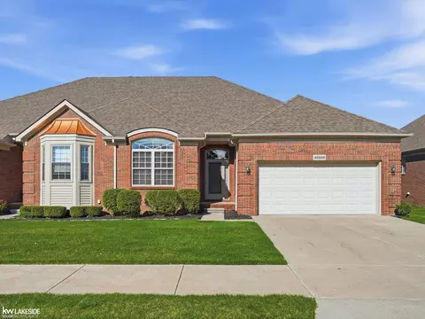 46899 Cynthia, Macomb, MI 48044
