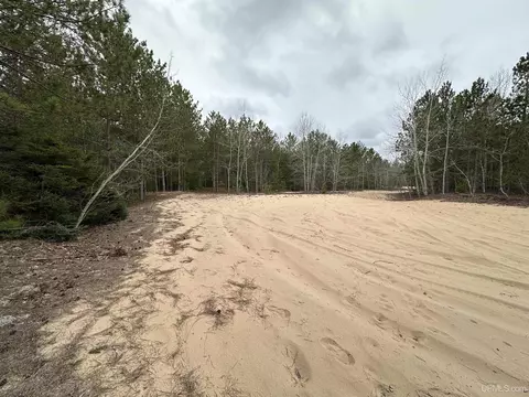 M28 E, Marquette, MI 49855 photo 5
