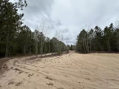 M28 E, Marquette, MI 49855 photo 6