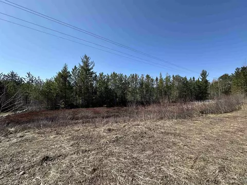 M28 E, Marquette, MI 49855 photo 2