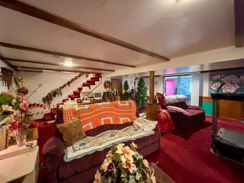 Living - 2474 Bingham, Clio, MI 48420 photo 5 of 6