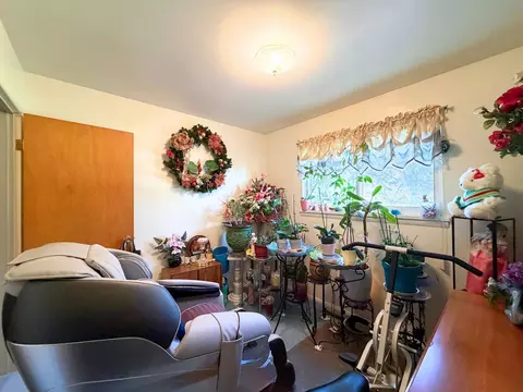 Bedroom - 2474 Bingham, Clio, MI 48420 photo 5 of 7