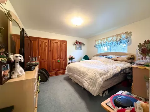 Bedroom - 2474 Bingham, Clio, MI 48420 photo 3 of 7