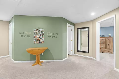 Entry Way - 8094 Flintlock, Mount Morris, MI 48458 photo 7 of 8
