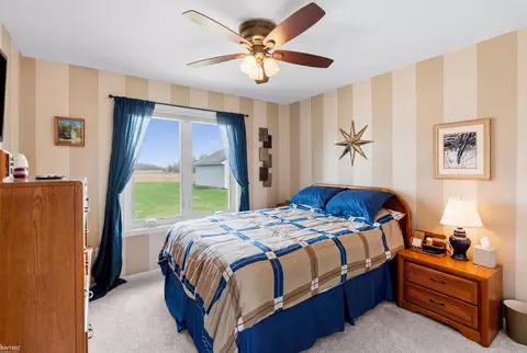 Bedroom - 8094 Flintlock, Mount Morris, MI 48458 photo 4 of 6