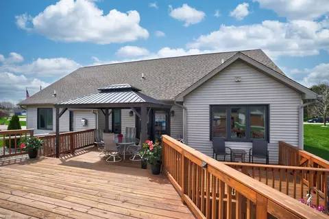 Exterior - 8094 Flintlock, Mount Morris, MI 48458 photo 11 of 12