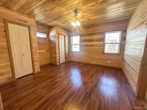 Bedroom - e9506 Prospect Street, Munising, MI 49862 photo 1 of 5