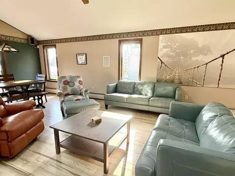 Living - 2926 West Riv, Gladwin, MI 48624 photo 3 of 6
