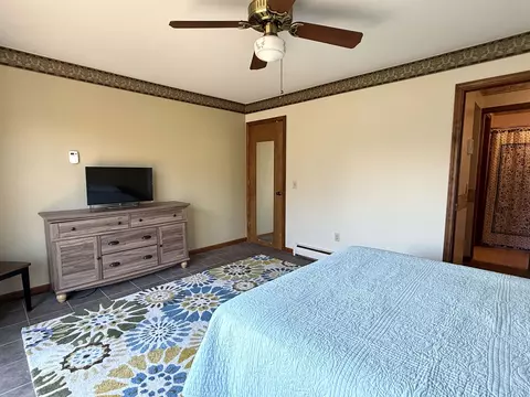 Bedroom - 2926 West Riv, Gladwin, MI 48624 photo 5 of 11
