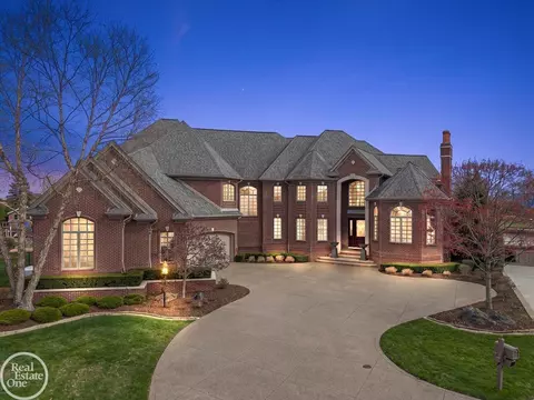 49515 Regatta, New Baltimore, MI 48047