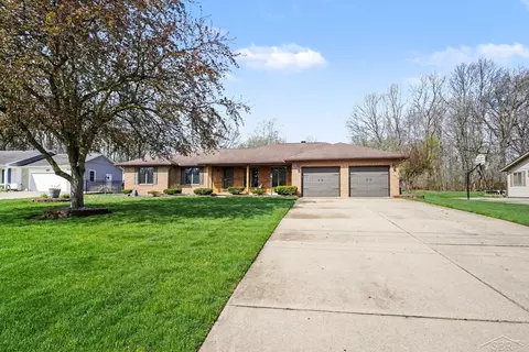 1329 Woodnoll, Flint, MI 48507