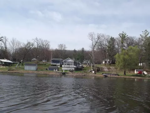 View/Area - 992 Lake, Harrison, MI 48625 photo 3 of 6