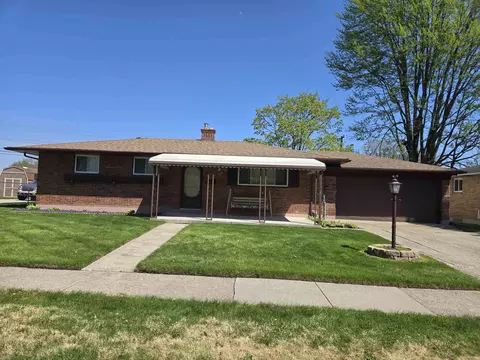 36514 Woodingham, Clinton Township, MI 48035
