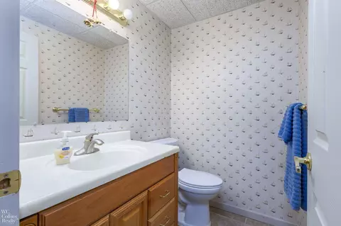 Bath - 4224 Scott B, Saint Clair, MI 48079 photo 5 of 5