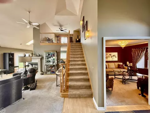 Entry Way - 47094 Burning Tree, Macomb, MI 48044 photo 4 of 5