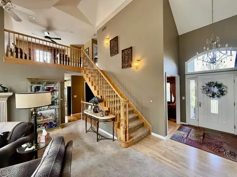 Entry Way - 47094 Burning Tree, Macomb, MI 48044 photo 3 of 5