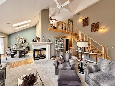 Living - 47094 Burning Tree, Macomb, MI 48044 photo 2 of 9