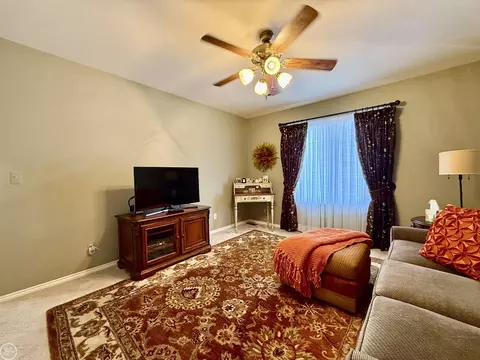 Living - 47094 Burning Tree, Macomb, MI 48044 photo 9 of 9