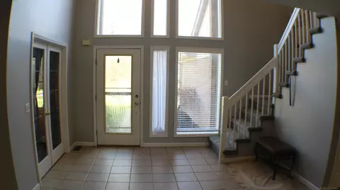 Entry Way - 21528 Mackenzie, Macomb, MI 48044 photo 1 of 4