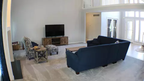 Living - 21528 Mackenzie, Macomb, MI 48044 photo 1 of 2