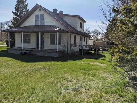 1007 N Huron, Linwood, MI 48634