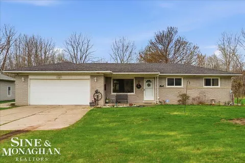 3970 Mayer, Casco, MI 48064